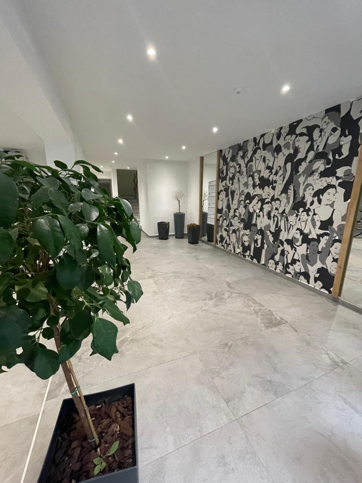 Thesspacious Apartment Thessaloníki Ngoại thất bức ảnh